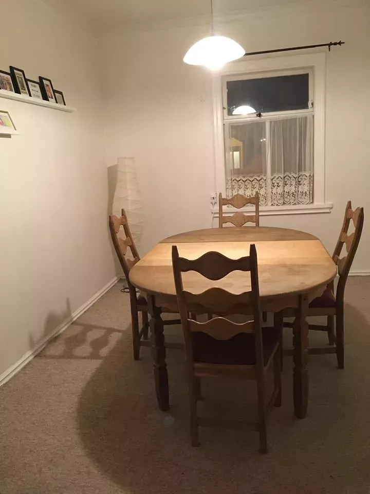 Dining room (2019) / Borðstofa (2019)
