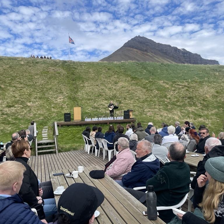 attxkvs0g4md-gbeqpydhqgnlohmdsc7oqr42c582qtyaq