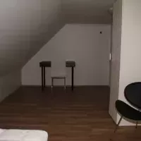 Bigger room / stærra herbergi