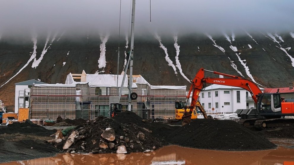 Buildings for students taking shape