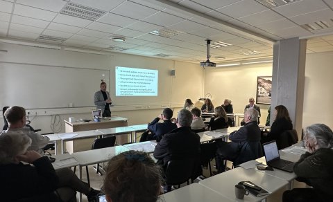 UW's annual general meeting